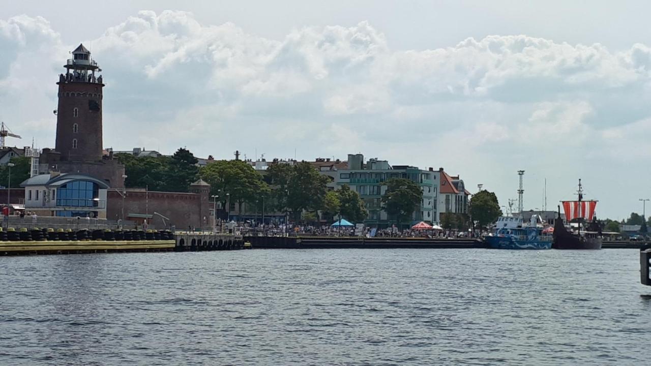 Ambrozja Dom Goscinny Колобжег Екстериор снимка